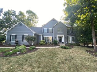 1926 Grey Birch Rd, Fort Wayne, IN 46814