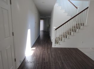 2 Borazon Ct, Petaluma, CA
