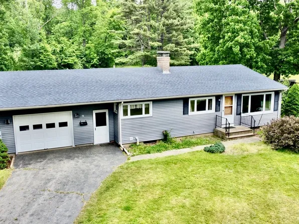 75 Elm St, North Brookfield, MA 01535