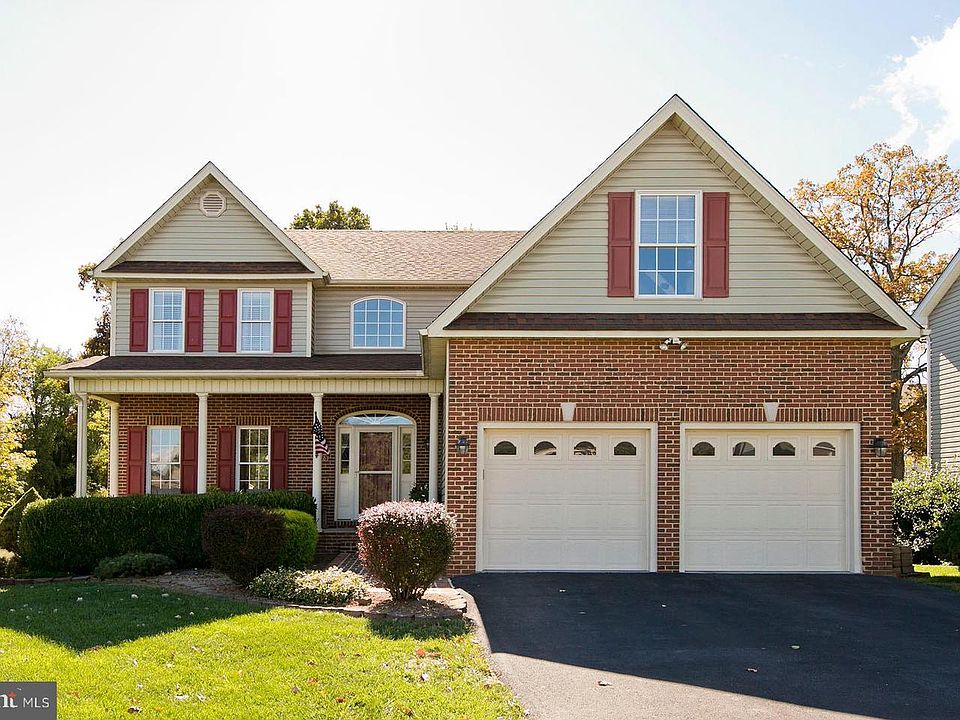1st image of 118 Barkwood Dr