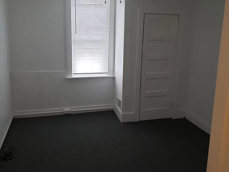 27 Norton St #1 — Photo 10