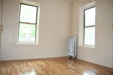 Rented by Lang Realty LLC