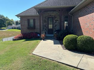 503 Curry Avenue, Ava, MO 65608