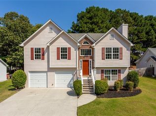 35 Freedom Dr, Cartersville, GA 30121