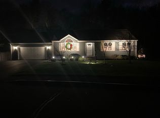 105 Three Rivers Dr, Bridgewater, MA 02324