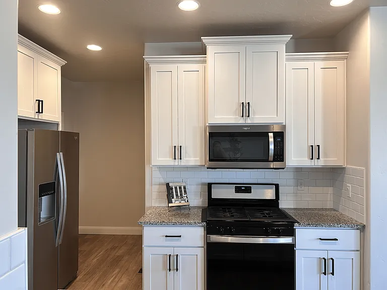 5848 W Riva Capri St — Photo 4