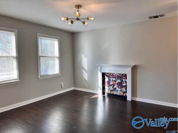 2136 Belle Grove Dr SW Unit 2136, Huntsville, AL 35802