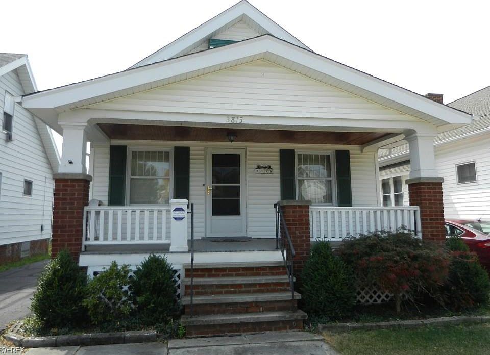 1st image of 3815 Stickney Ave