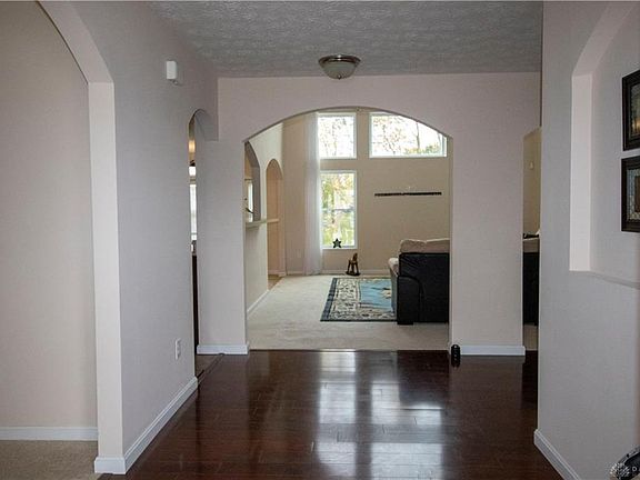 3rd image of 8020 Bushclover Dr