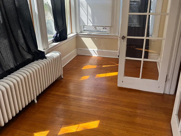883 Farmington Ave #1 — Photo 9