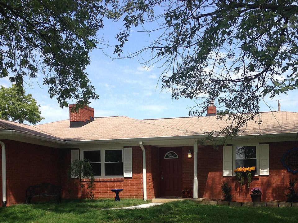 1st image of 8041 Gordon Dr