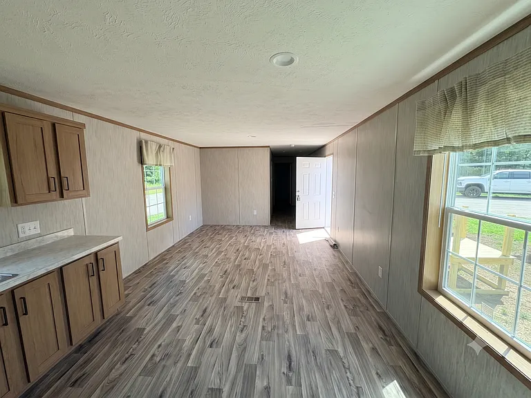 156 Shenango Park Rd #105 — Photo 4