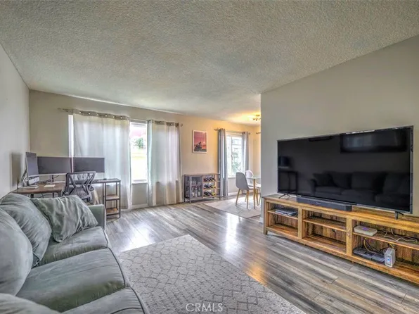 215 Atlantic Ave APT 305, Long Beach, CA 90802