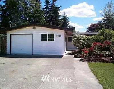 9823 S 213 Th photo 1