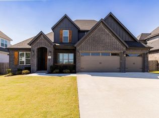 5910 SW Dryden Rd, Bentonville, AR 72713