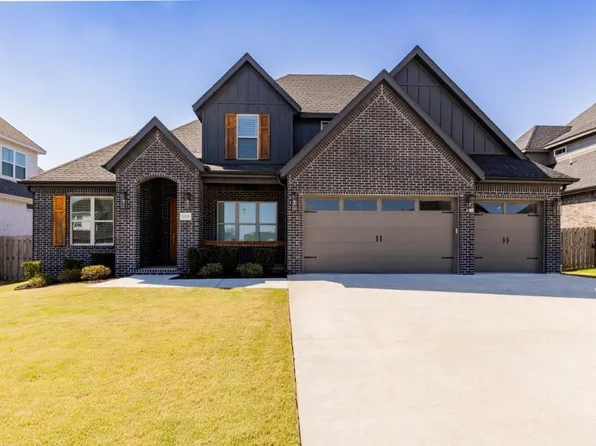 5910 SW Dryden Rd, Bentonville, AR 72713