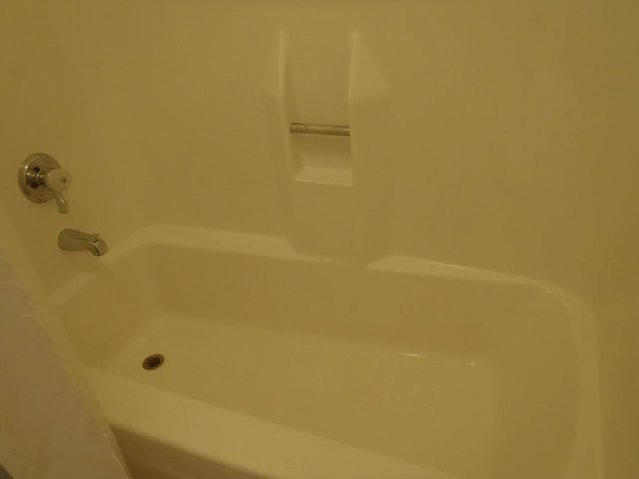 2 bed, 800 sqft, $2,675 — Photo 2