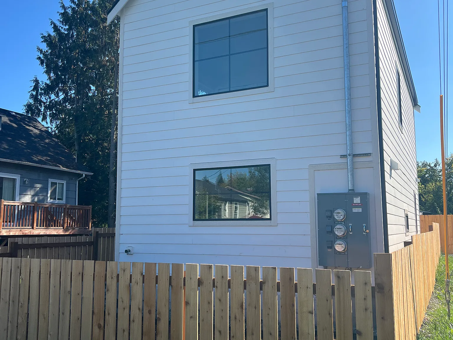 2 bed, 1.5 bath, 1000 sqft, $3,500 — Photo 2