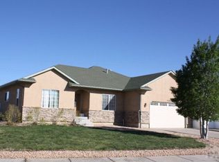 4700 Crested Hl, Pueblo, CO 81008