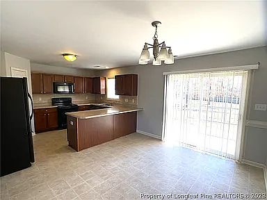 4th image of 5707 Scarecrow Ct