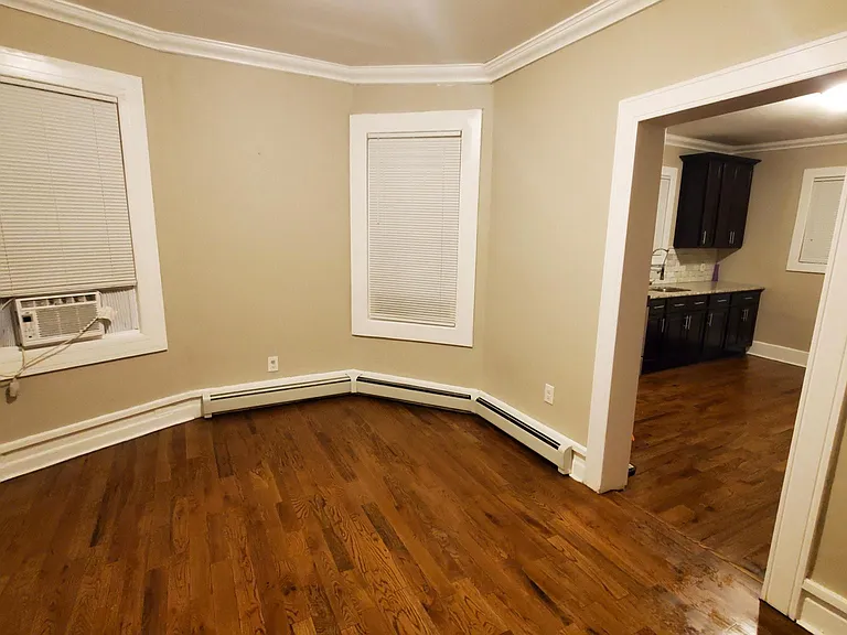 72 Summer Ave #2 — Photo 8