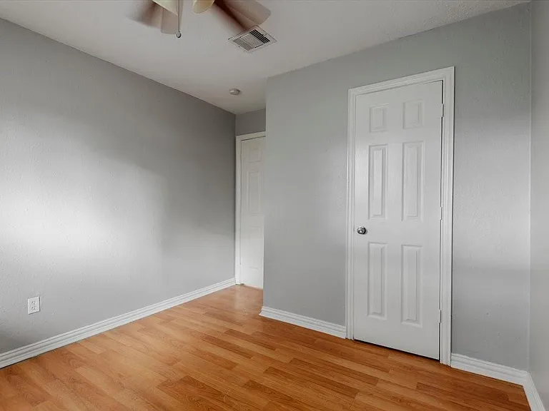 1935 Barnsley Ln — Photo 30