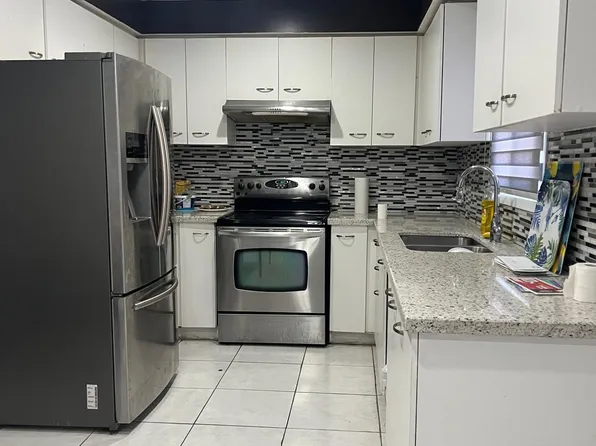 17 Calmist Cres, Brampton, ON L6Y 4L5