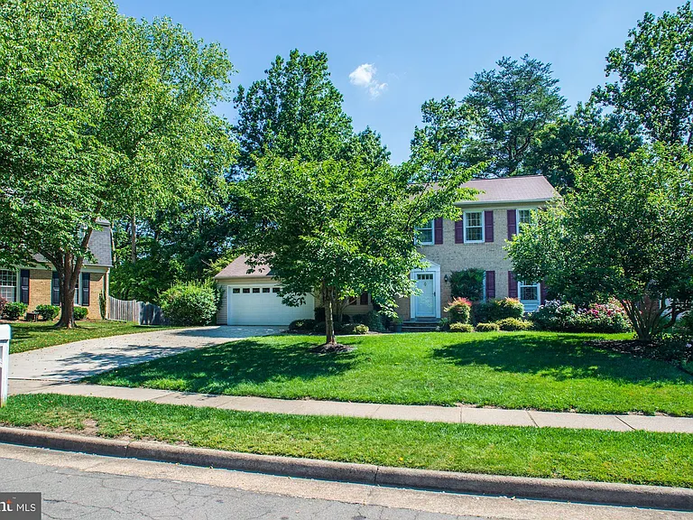9012 Penn Manor Ct — Photo 9