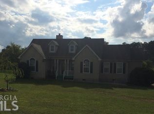 305 Maple Wood Dr, Locust Grove, GA 30248