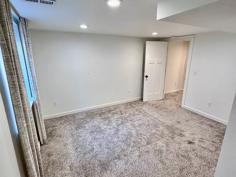 4104 E 36th Ave — Photo 14