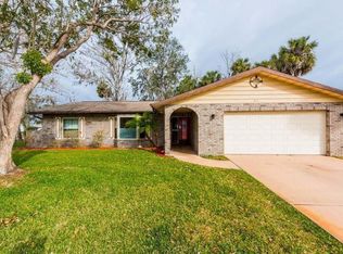 319 Quaker Ridge Dr, Daytona Beach, FL 32119