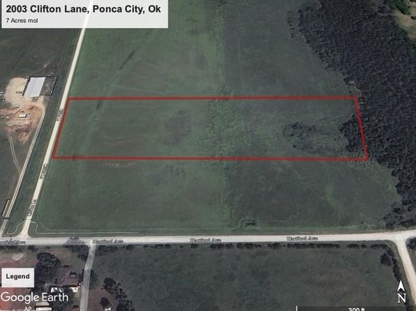 2003 Clifton Ln, Ponca City, OK 74604
