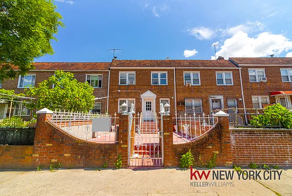 Rented by Keller Williams NYC | media 39