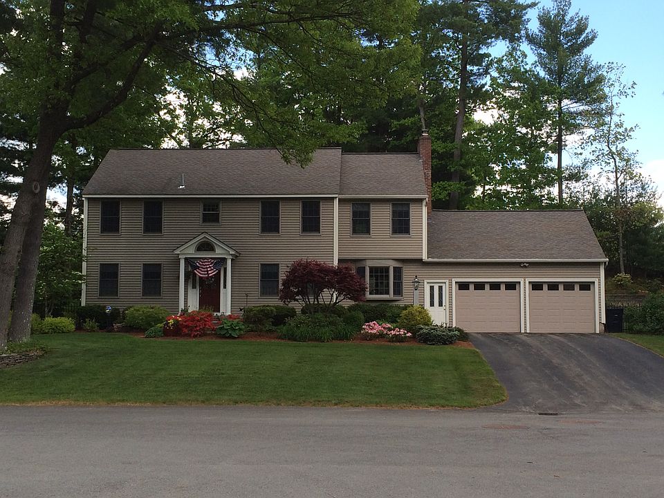 1st image of 15 Catalina Ln