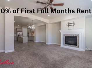 4254 E Razor Ridge Dr, Washington, UT 84780