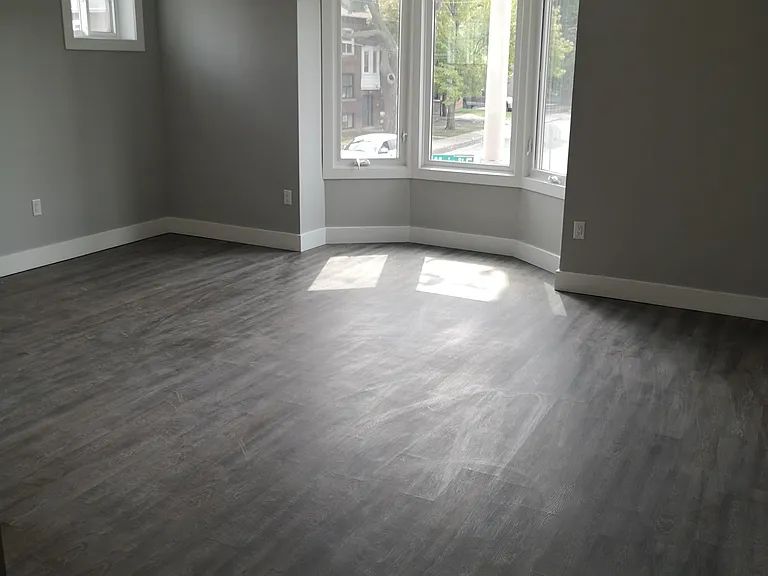 1143 Main St E #1 — Photo 13