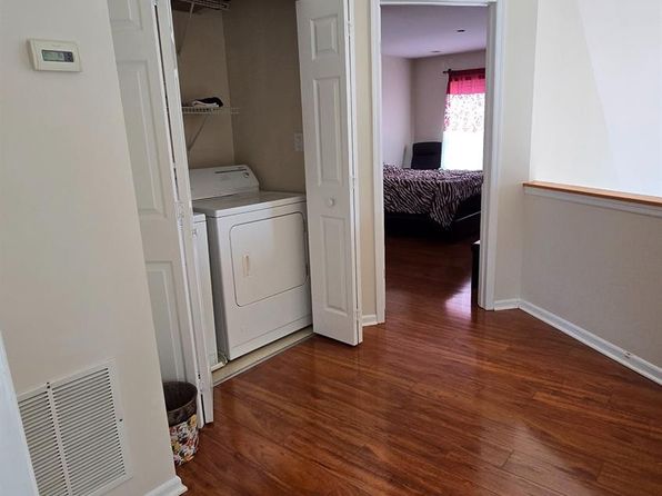 55 Castle Pointe Blvd, Piscataway, NJ 08854