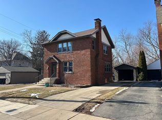 107 Warner St, Bloomington, IL 61701