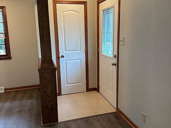 Front room entry and closet