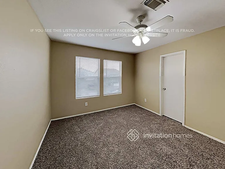 14438 Moreno Ave — Photo 11
