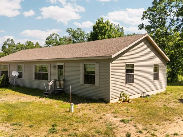 8645 Aidan Ave, Gaylord, MI 49735
