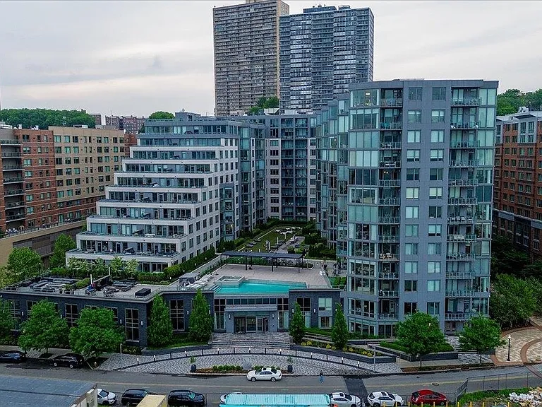 9 Avenue At Port Imperial #823X — Photo 36
