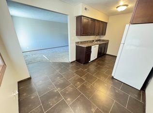 1843 Knox St #1, Lincoln, NE 68521