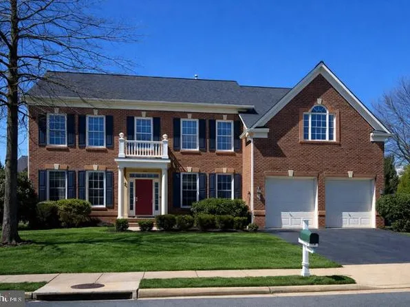 5440 Sherman Oaks Ct, Haymarket, VA 20169