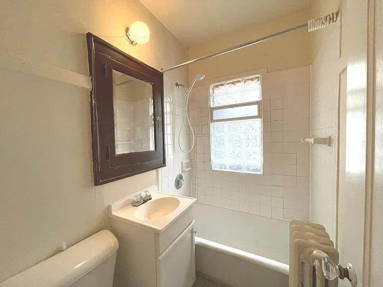 1315 Cass — Photo 26