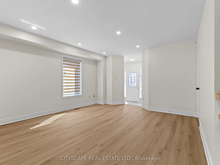 3409 McDowell Dr — Photo 7