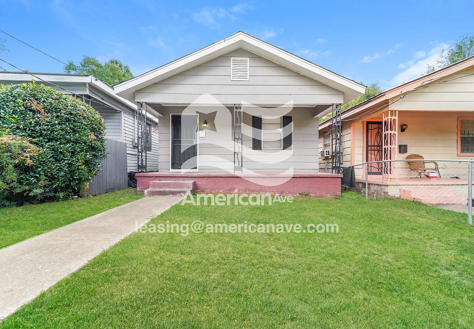 3 bed, 1.0 bath, 901 sqft, $1,025 — Photo 1
