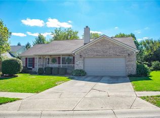 1176 Oak Leaf Rd, Franklin, IN 46131