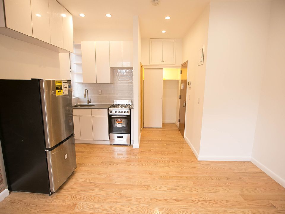 1st image of 38 Orchard St #3E