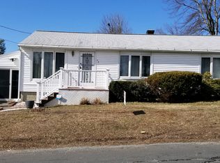 48 Larchwood Rd, Methuen, MA 01844